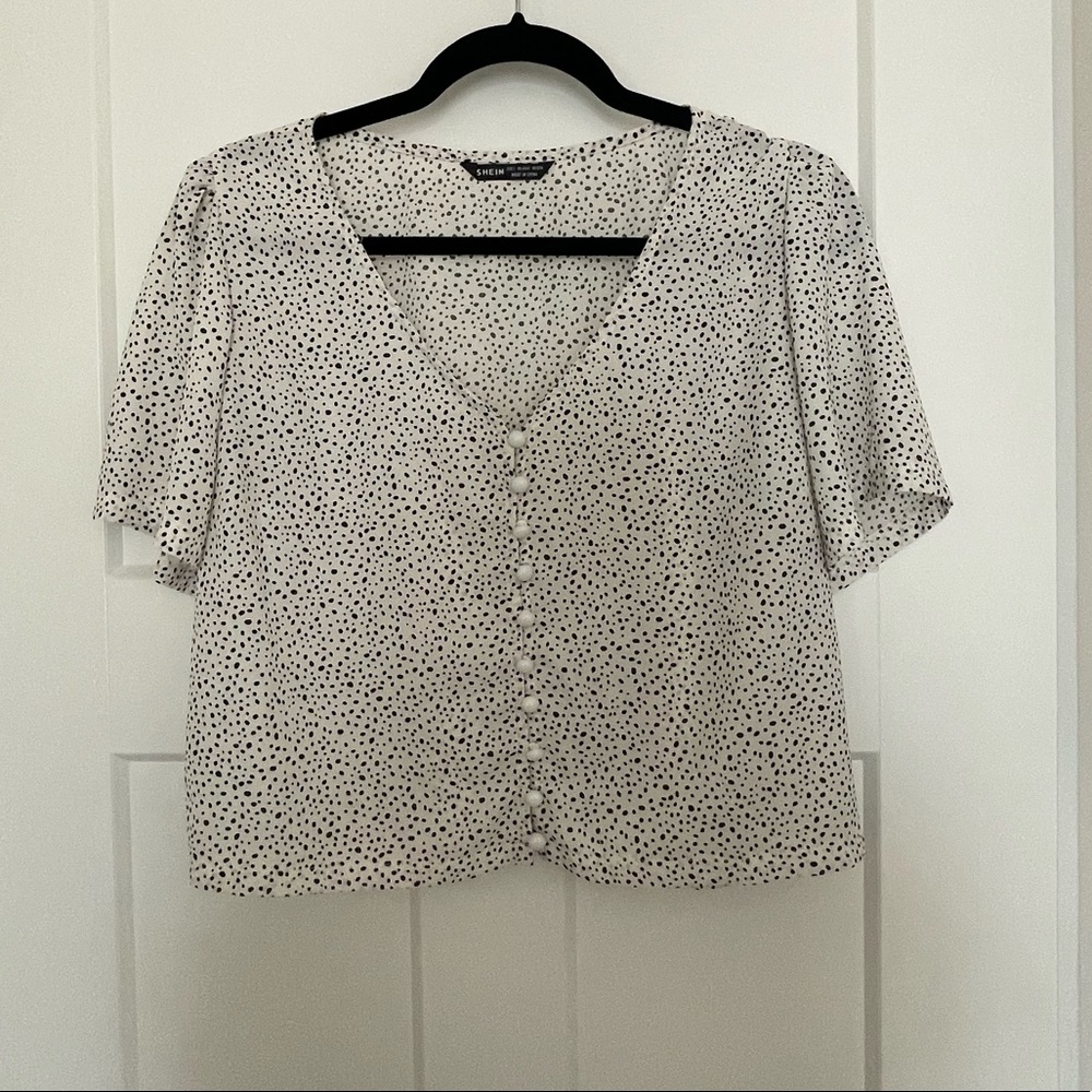 Cropped Dalmatian Button Up